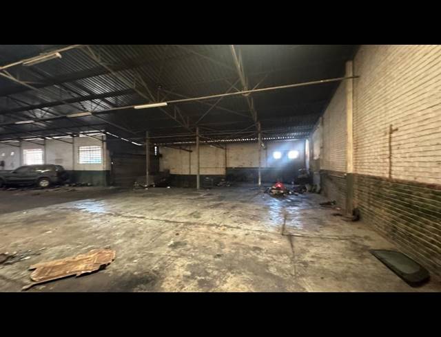 1,000M² WAREHOUSE TO LET IN PRETORIA WEST
